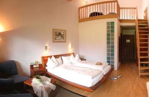 Lake Pressegger Hotel | Avant-garde with eagle's nest - Alpen Adria Hotel & Spa