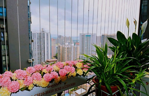 Futian Apartment | Avatar American Style Large Queen Bed Apartment