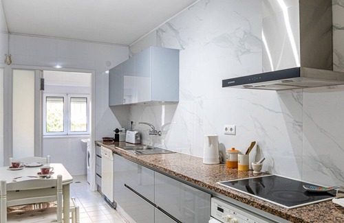 Vila Nova de Gaia Apartment | Avenida Apartment by MP