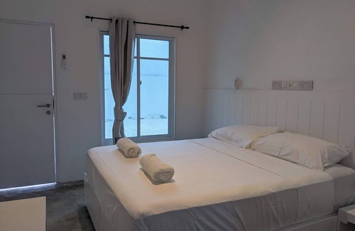 Thoddoo House | Avi Guesthouse
