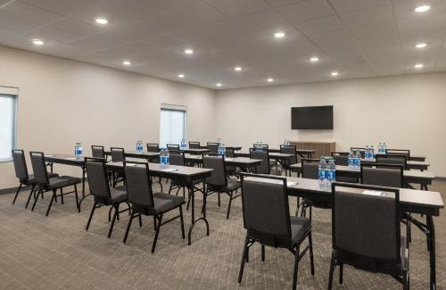West Memphis Hotel | avid hotel West Memphis by IHG