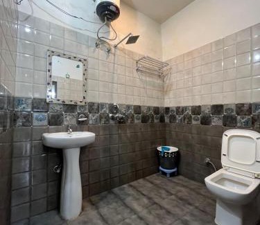 Chamiyala House | aviral home stay