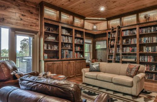 Mineral Bluff House | Awe-Inspiring Mountain View - Theater Room, Outdoor Hot Tub, Game Room + Library!