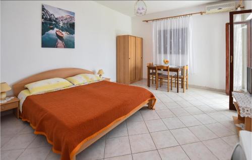 Kustici Apartment | Awesome Apartment In Kustici