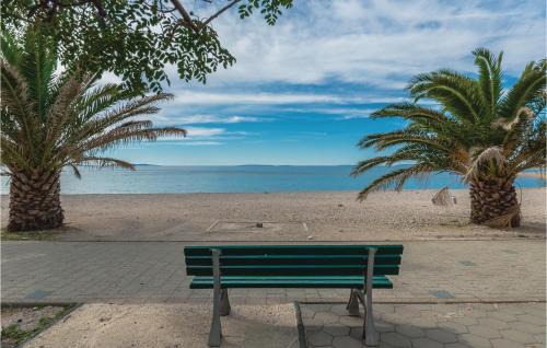 Vlasici Apartment | Awesome Apartment In Vlasici With Wifi