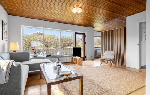 Allinge House | Awesome Home In Allinge With Wifi