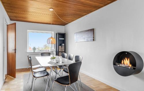 Allinge House | Awesome Home In Allinge With Wifi
