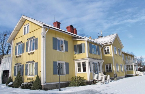 Uddheden House | Awesome home in Gräsmark with sauna