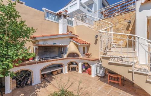 Kaki Thalassa House | Awesome Home In Kaki Thalassa-Keratea With Wifi