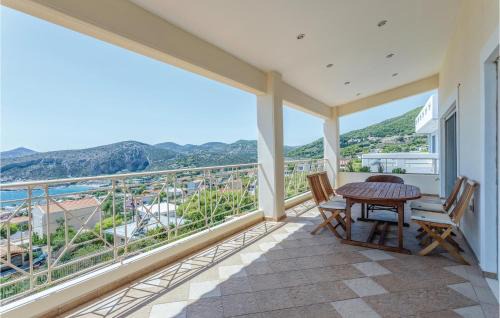 Kaki Thalassa House | Awesome Home In Kaki Thalassa-Keratea With Wifi