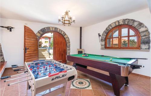 Lovran House | Awesome Home In Lovran With Sauna
