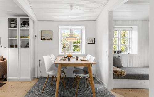 Nykobing Sjaelland House | Awesome Home In Nykøbing Sj With Wifi