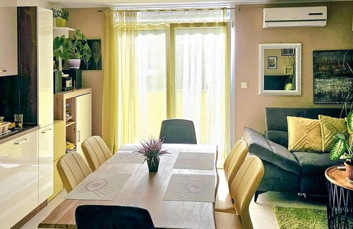 Pavicini House | Awesome home in Pavicini with sauna