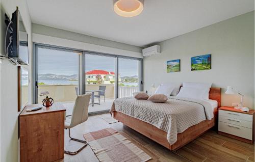 Janjina House | Awesome Home In Sreser