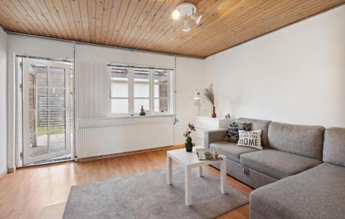Kegnæshøj House | Awesome Home In Sydals With Wifi