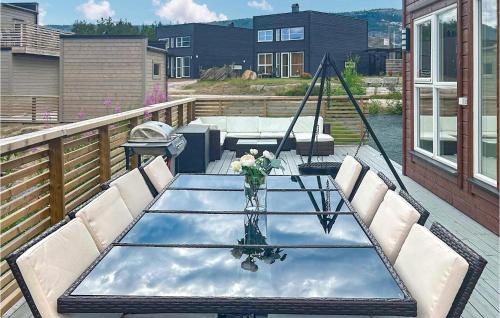 Kviteseid House | Awesome Home In Vrådal With Lake View
