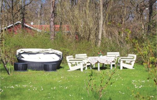 Gamla Staden-Sandskogen House | Awesome Home In Ystad With Kitchen