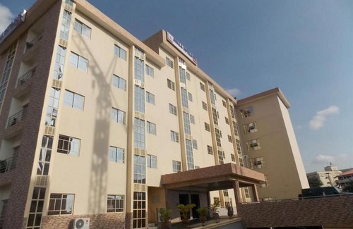 Abuja Apartment | Ayalla Hotels now Elomas Hotel-Royal