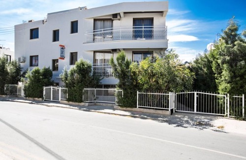 Ayia Napa Cottage | Ayia Napa Merab Apartment SO1 - an apartment that sleeps 3 guests in 1 bedroom
