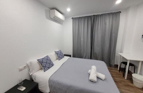 Malaga-Este Hotel | AYZ Elcano - Auto check-in property