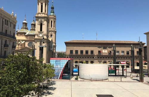Zaragoza Old Town Apartment | AZ El Balcón a la Basílica
