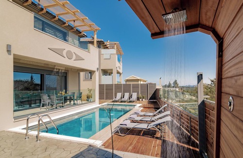 Zakynthos Town Villa | AZOR