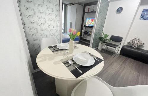 Pasay Hotel | Azure Urban Resort with WIFI and Netflix