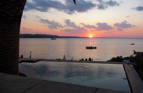 Brucoli Villa | Azzurra - Three Bedroom Villa, Sleeps 6