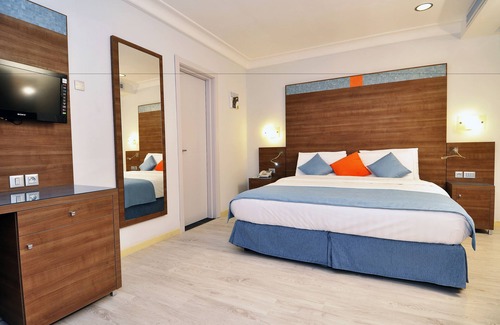 Littoral Department Hotel | Bénin Royal Hôtel
