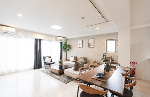 Naniwa Apartment | b&難波2号店