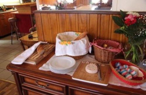 Sion Bed & Breakfast | B&B Café de la Poste