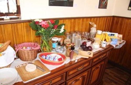 Sion Bed & Breakfast | B&B Café de la Poste