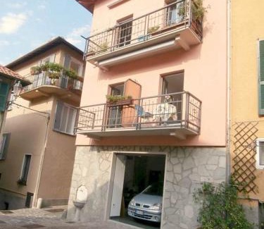 Varenna Bed & Breakfast | B&B della Contrada Varenna