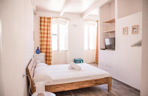 Sant'Antioco Bed & Breakfast | B&B LE TRE CHIOCCIOLE
