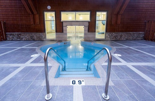 Canmore Apartment | B&B Mountain View 2BR 1Pullout Grand Rockies Resort