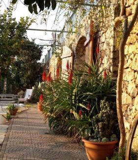 Finale Ligure Bed & Breakfast | B&B Sopra il Borgo