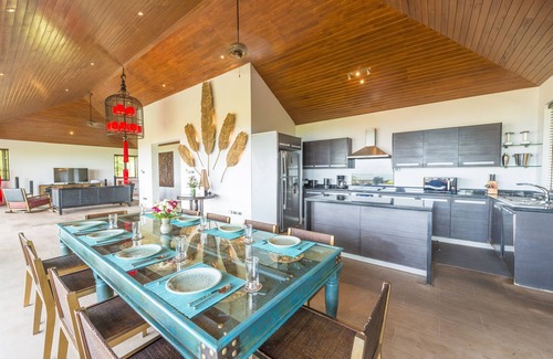 Bophut Villa | Baan Ling Noi Villa
