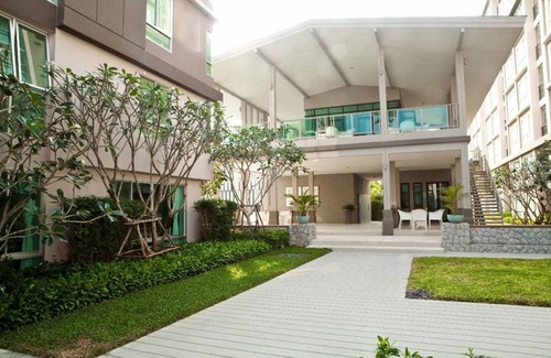 Khao Takiab Apartment | Baan Peang Ploen A712 by Huahin Holiday Condo