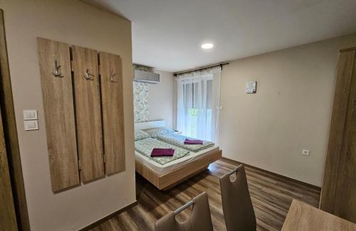 Balatonfured Apartment | Babérkák Vendégház