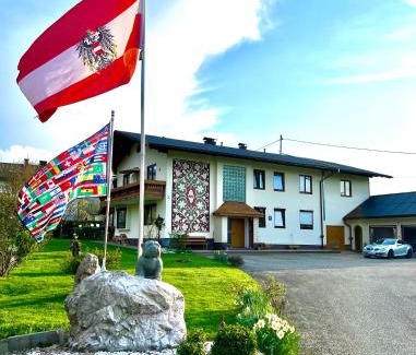 Schoerfling am Attersee Apartment | BacherlHouse - Apt Steinbach