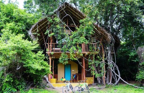 Dambulla Cabin | Back of Beyond - Wild Haven