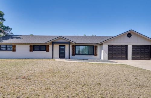 Midland House | Backyard and Game Room! Home in Heart of Midland