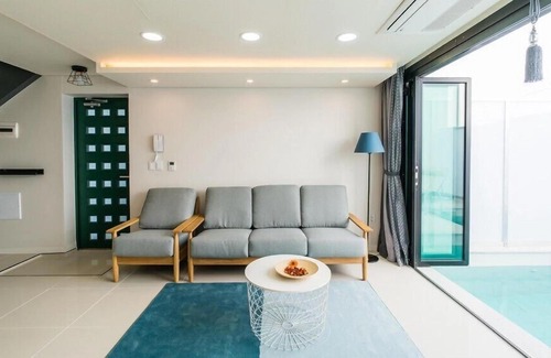 Taesong House | Badam pool villa