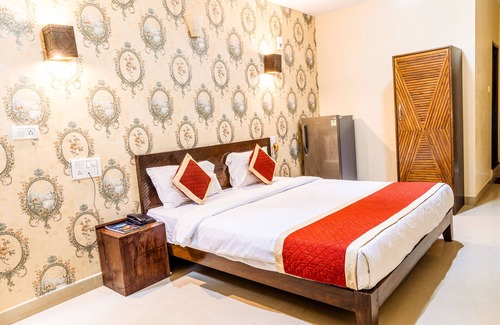 Baga Hotel | Baga Beach Myron