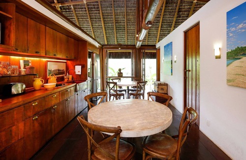 Arraial d'Ajuda Villa | Bah004 - Marvellous property on a fantastic beach