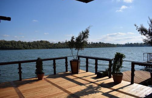 Novi Beograd Bed & Breakfast | Bahus Inn