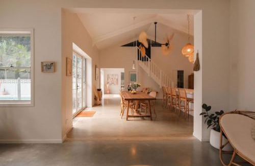 Ewingsdale House | Bailan Byron Serene Luxury Villa