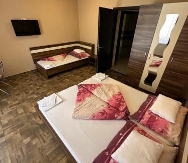 Balatonfured Bed & Breakfast | Balatonfüredi Borostyán Panzió