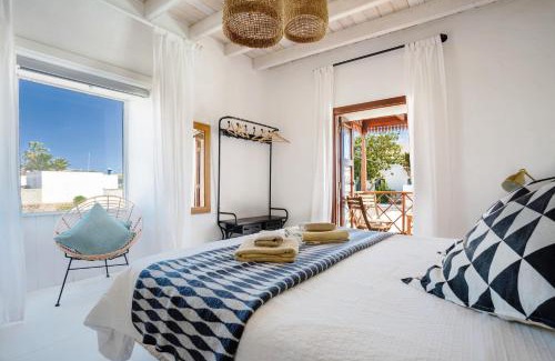 Tiagua Apartment | Balcón Botánico - Shared Pool - Central Island Location - 10 mins drive to Famara and La Santa