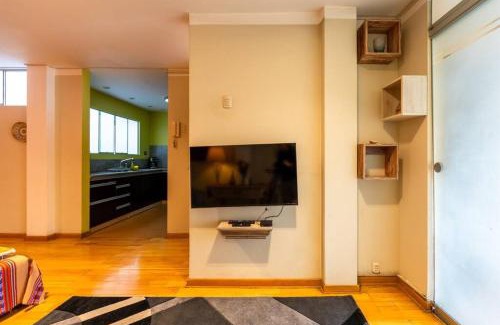 Santiago de Surco Apartment | Balconcito Peruano & AMPLIO 2 dormitorios